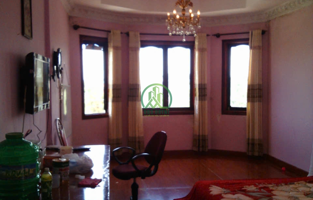 CẦN CHO THUÊ BIỆT THỰ MỚI ĐẸP GẦN HỒ XUÂN HƯƠNG - ĐÀ LẠT