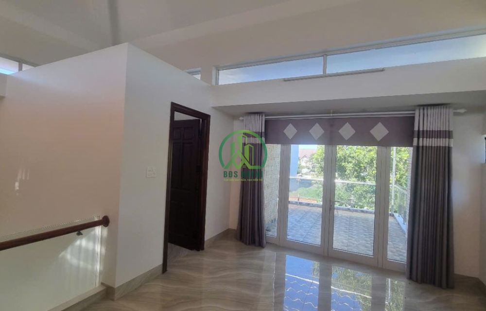 CẦN BÁN VILLA ĐẸP TẠI KHU QUY HOẠCH THANH THANH - ĐỨC TRONG - LÂM ĐỒNG