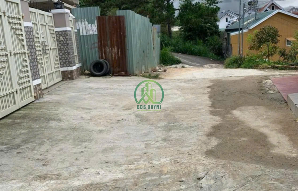   HẠ GIÁ CẦN BÁN GẤP LÔ ĐẤT ĐƯỜNG HẺM NAM HỒ- P11- ĐÀ LẠT 