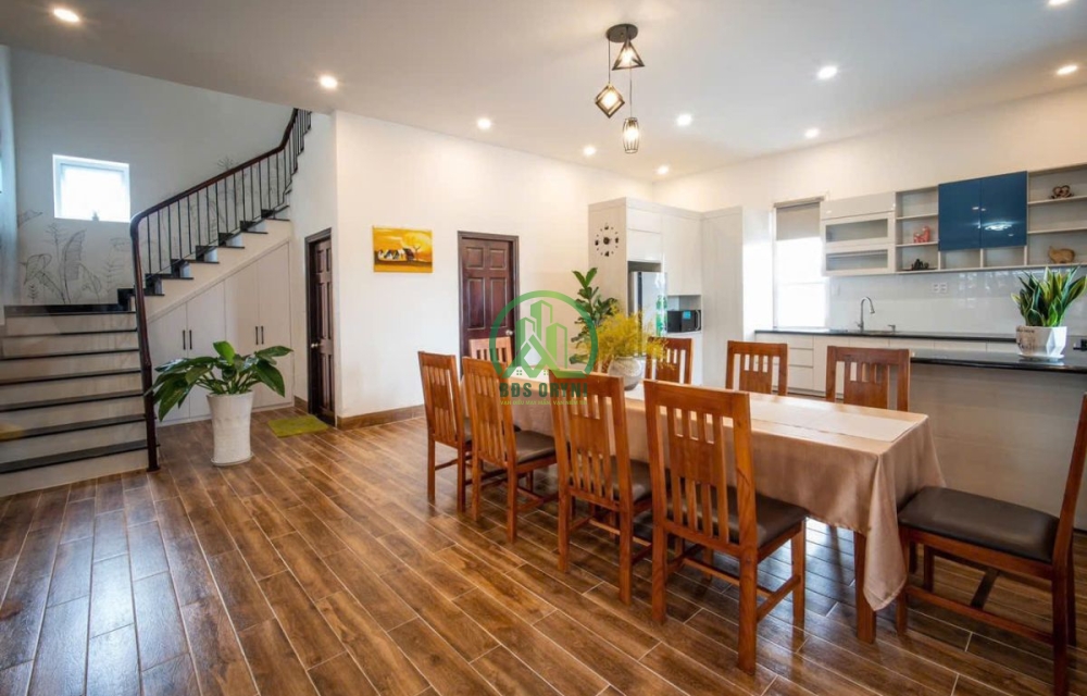 CẦN BÁN VILLA 2 MẶT TIỀN ĐƯỜNG VẠN HẠNH - P8 - ĐÀ LẠT