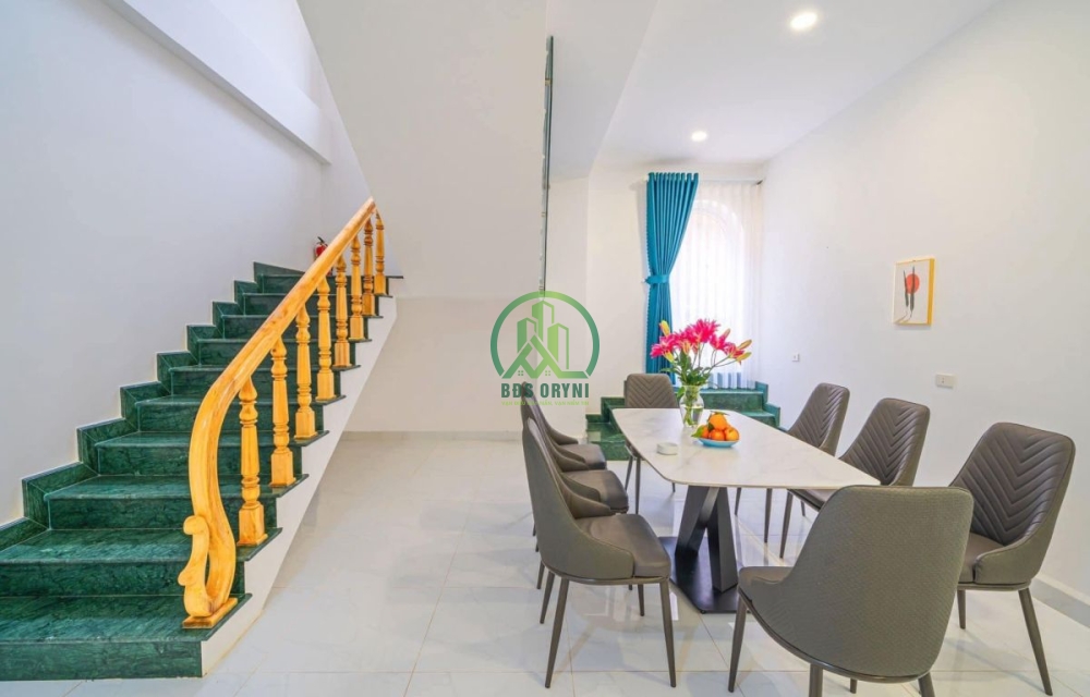 CẦN CHO THUÊ BIỆT THỰ MỚI ĐẸP ĐƯỜNG TRỊNH HOÀI ĐỨC - P11 - ĐÀ LẠT
