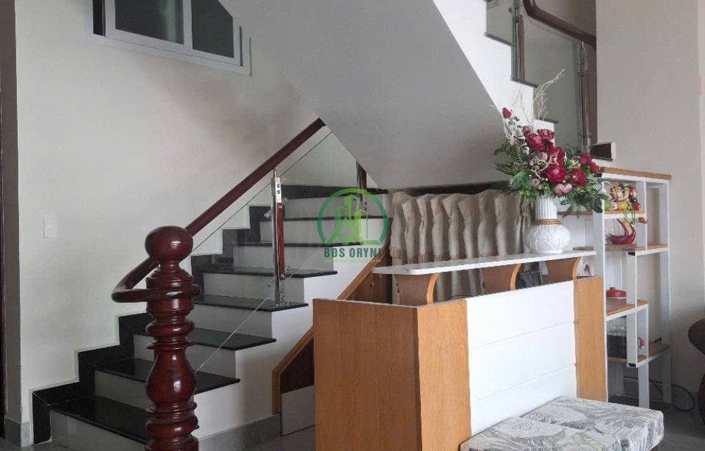 NGỘP BANK CẦN BÁN KHÁCH SẠN ĐƯỜNG Ô TÔ HAI BÀ TRƯNG- P6- TP. ĐÀ LẠT