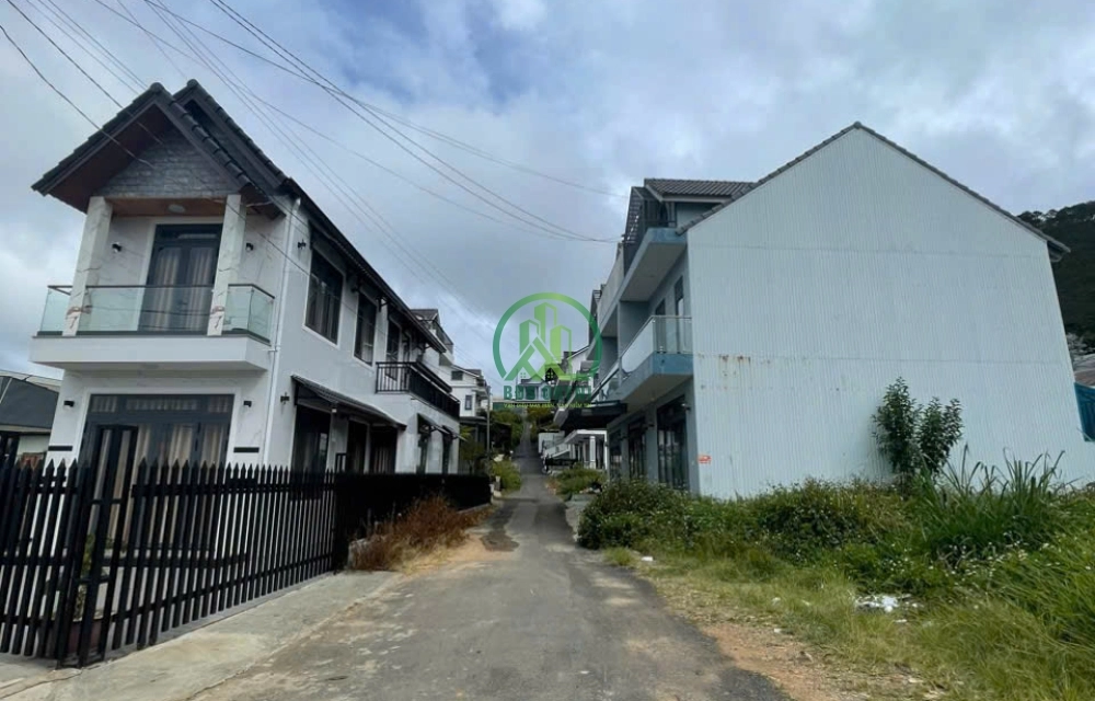 BÁN LÔ ĐẤT 80M2 HÒN BỒ - P12 - ĐÀ LẠT.