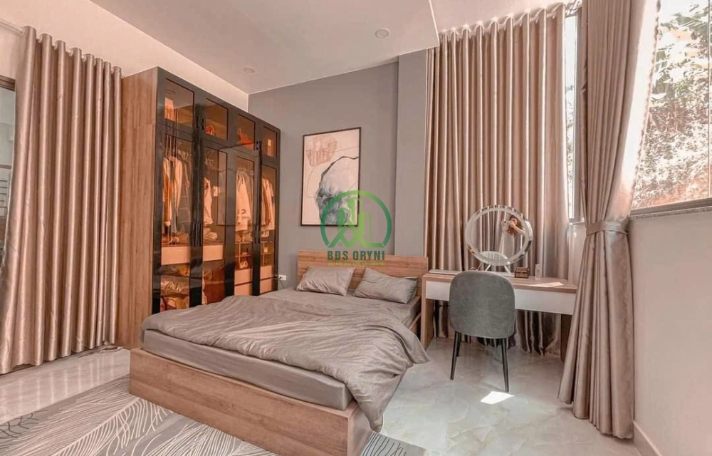CẦN BÁN KHÁCH SẠN ĐẸP 2 MẶT TIỀN TẠI KQH PHẠM HỒNG THÁI - P10 - ĐÀ LẠT