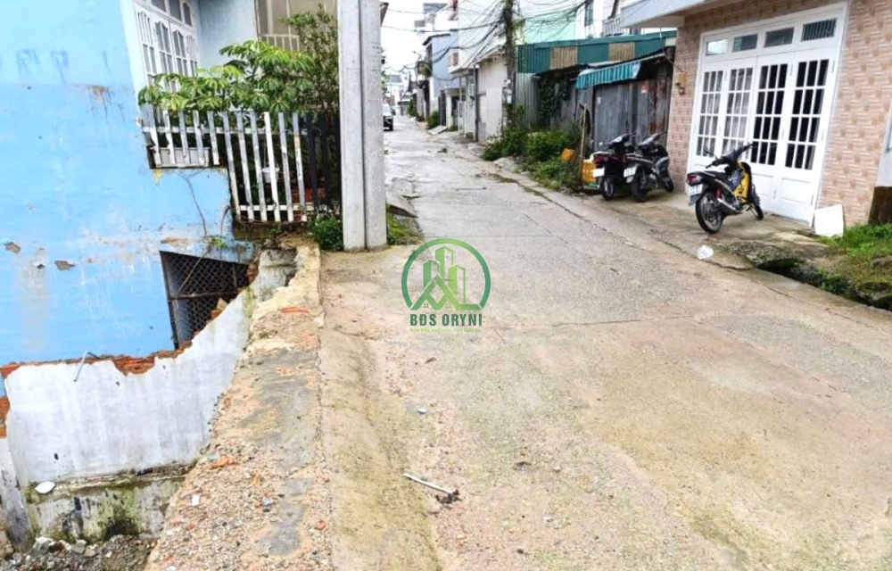 CẦN BÁN LÔ ĐẤT HẺM 27 LÊ HỒNG PHONG - P4 - ĐÀ LẠT