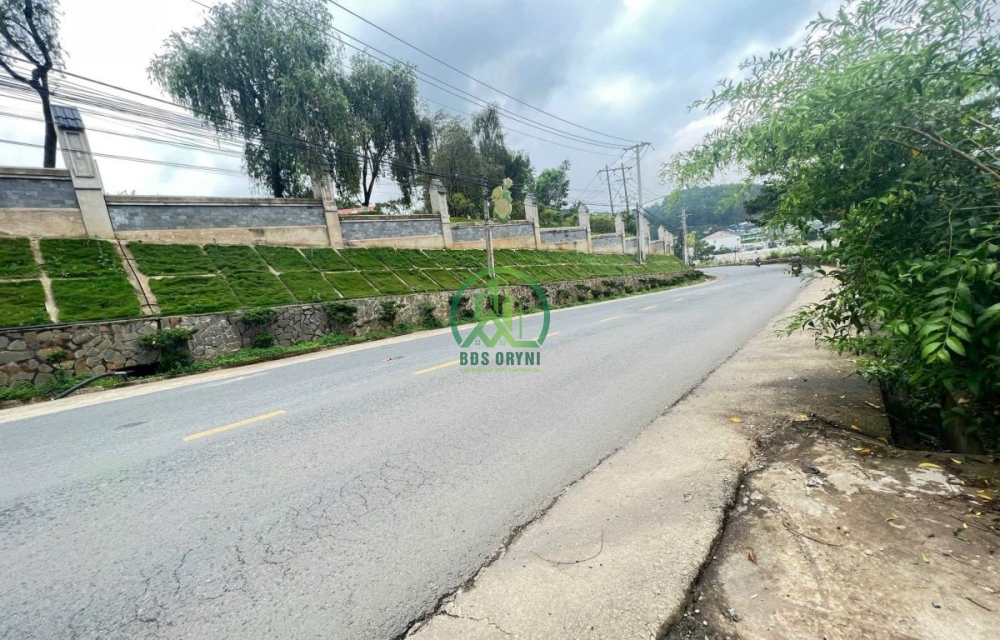 CẦN BÁN ĐẤT MẶT TIỀN 20M ĐƯỜNG CHÍNH HOÀNG VĂN THỤ- P4- ĐÀ LẠT 