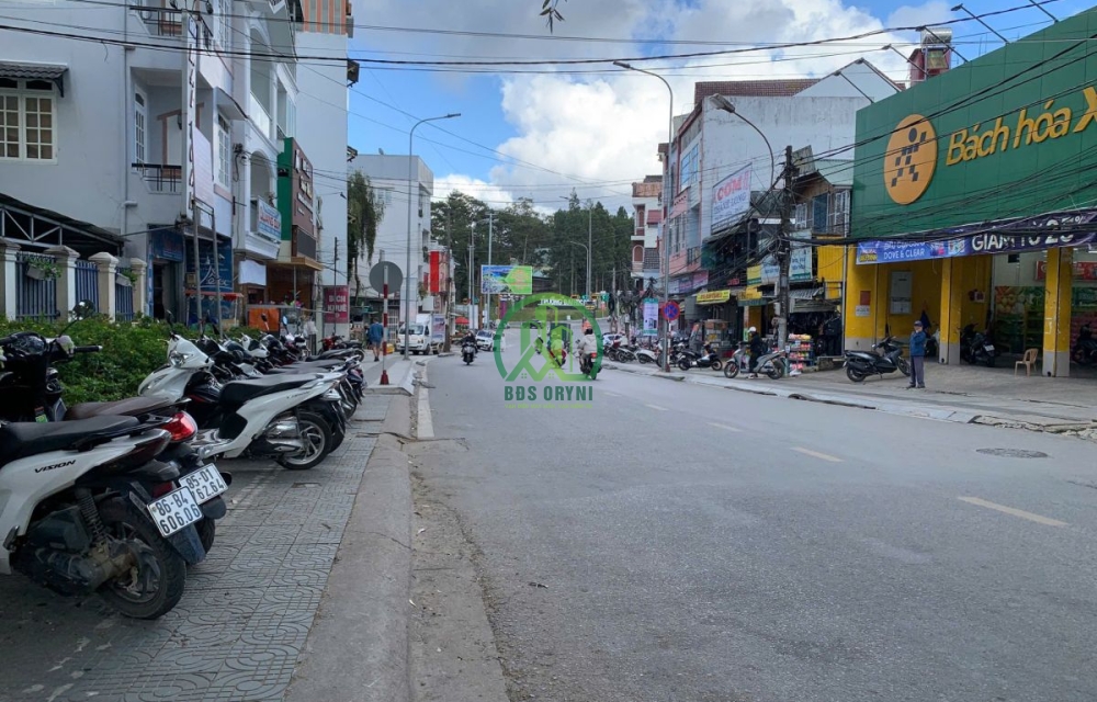 CẦN BÁN NHÀ ĐẤT 2 MẶT TIỀN ĐƯỜNG BÙI THỊ XUÂN - P2 - ĐÀ LẠT