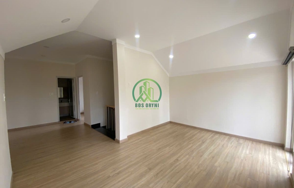 CẦN BÁN  BIỆT THỰ ĐẲNG CẤP TẠI ĐƯỜNG CÔ GIANG, PHƯỜNG 9, ĐÀ LẠT