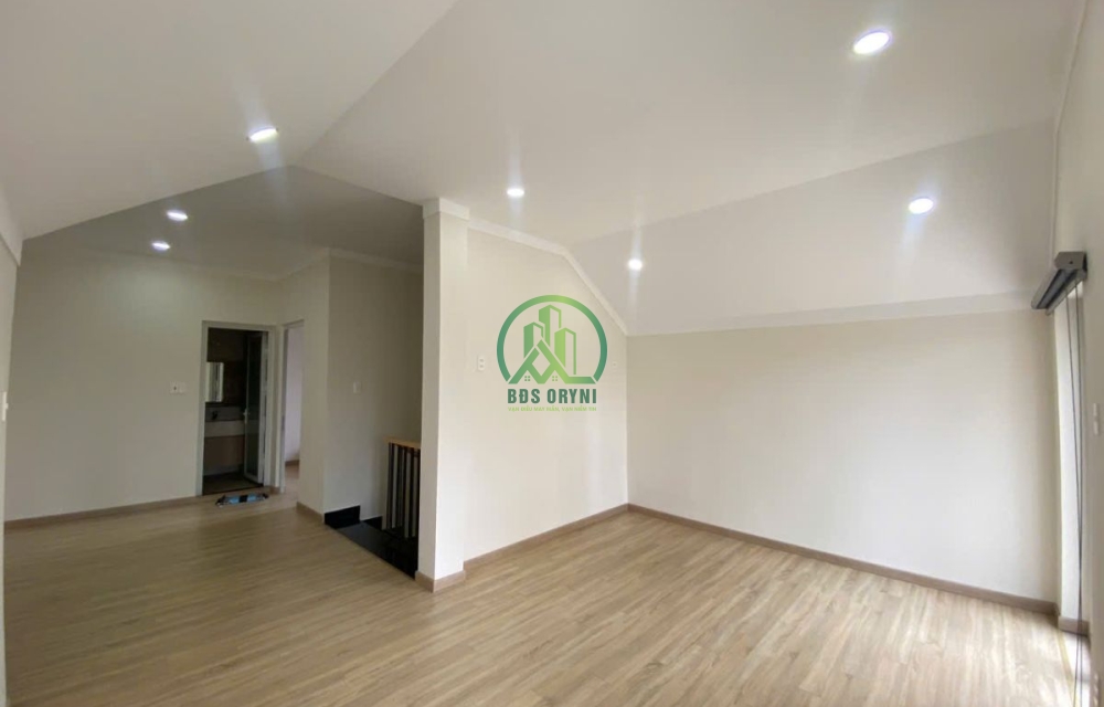 CẦN BÁN  BIỆT THỰ ĐẲNG CẤP TẠI ĐƯỜNG CÔ GIANG, PHƯỜNG 9, ĐÀ LẠT