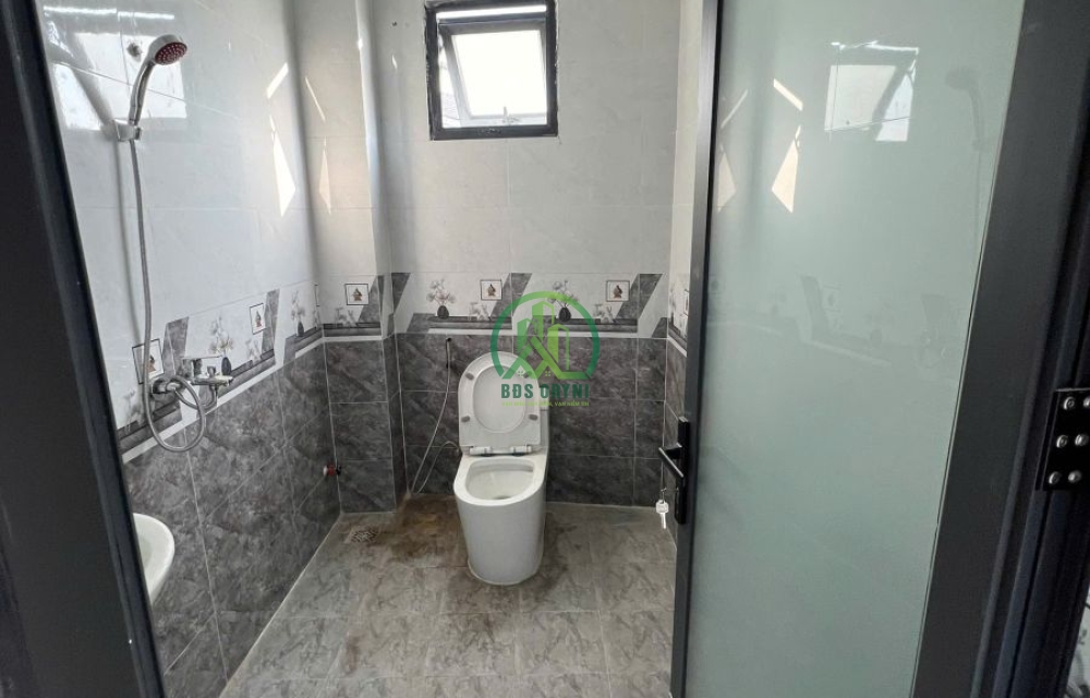 CẦN BÁN NHÀ MỚI ĐẸP ĐƯỜNG NGÔ THÌ NHẬM - P4 - ĐÀ LẠT