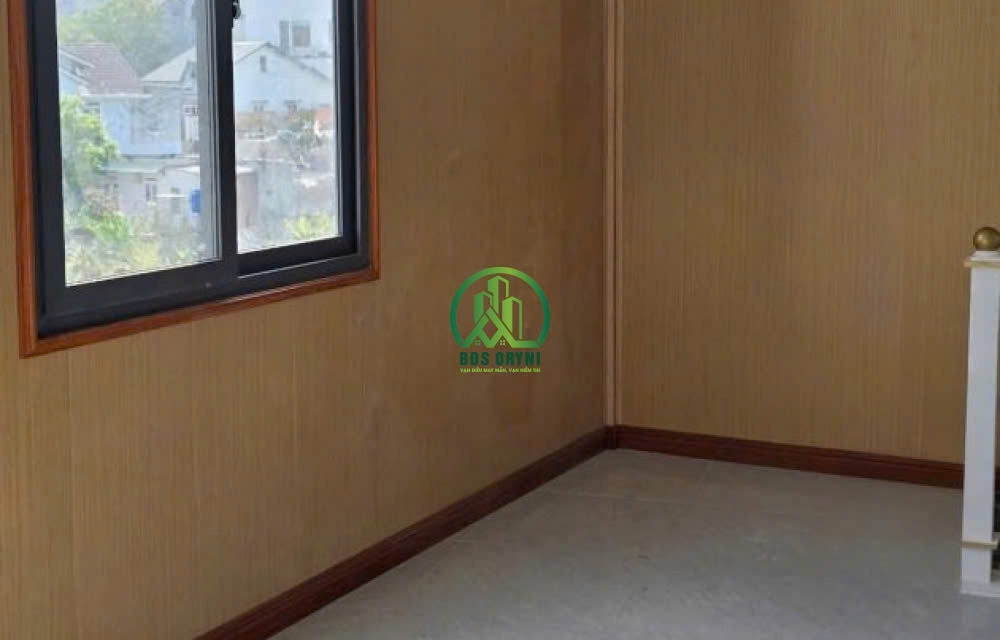 BÁN NHÀ MỚI ĐẸP HẺM XE MÁY ĐƯỜNG NGÔ THÌ NHẬM - P4 - ĐÀ LẠT