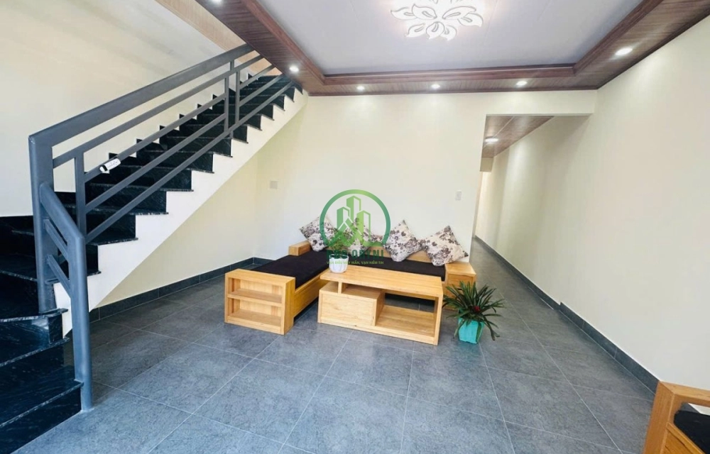 CẦN BÁN NHÀ 2 MẶT HẺM ĐƯỜNG XÔ VIẾT NGHỆ TĨNH - P7 - ĐÀ LẠT