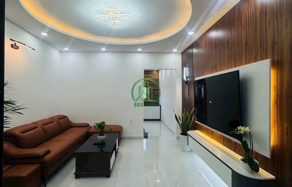 CẦN BÁN NHÀ ĐẸP ĐƯỜNG HUYỀN TRÂN CÔNG CHÚA - P4 - ĐÀ LẠT