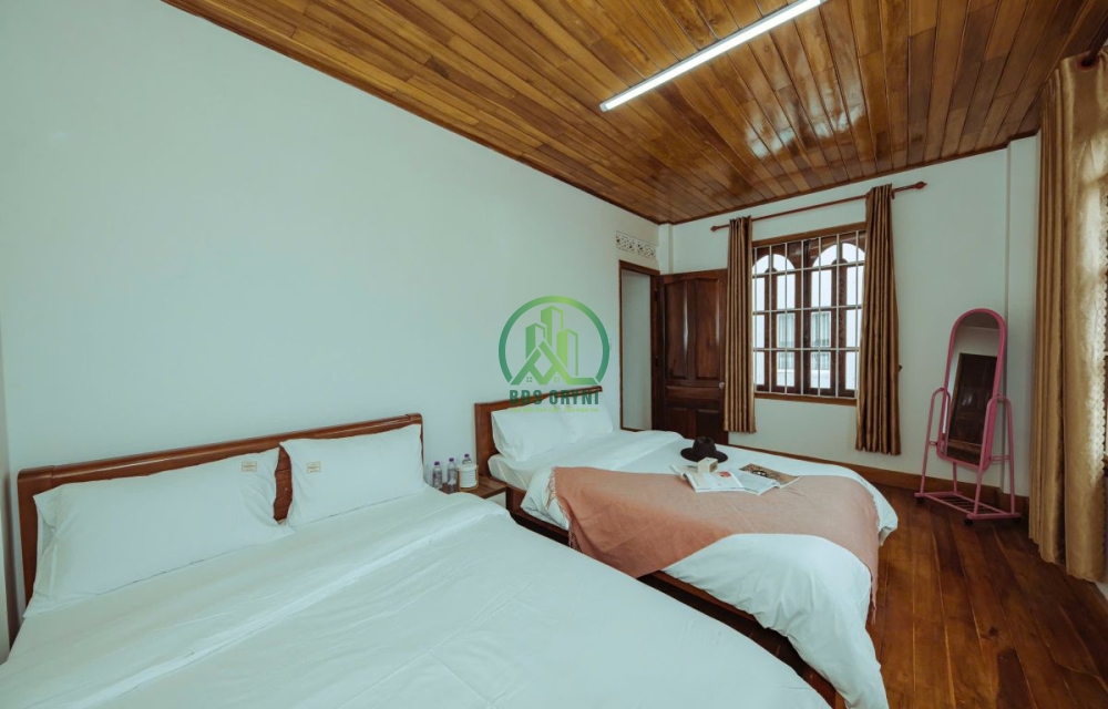 CẦN BÁN BIỆT THỰ 2 MẶT ĐƯỜNG NGUYỄN HỮU CẢNH- P8- ĐÀ LẠT
