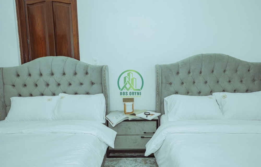 CẦN BÁN BIỆT THỰ 2 MẶT ĐƯỜNG NGUYỄN HỮU CẢNH- P8- ĐÀ LẠT