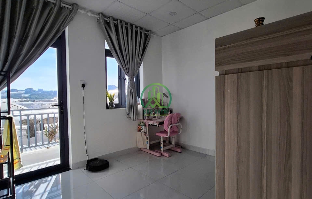CẦN BÁN NHÀ MỚI ĐẸP ĐƯỜNG VẠN HẠNH-P8- ĐÀ LẠT