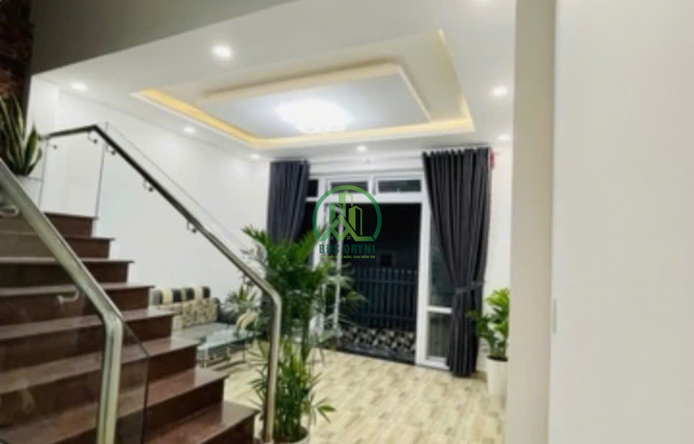 CẦN BÁN NHÀ HẺM XE MÁY NGÔ QUYỀN - P6 - ĐÀ LẠT