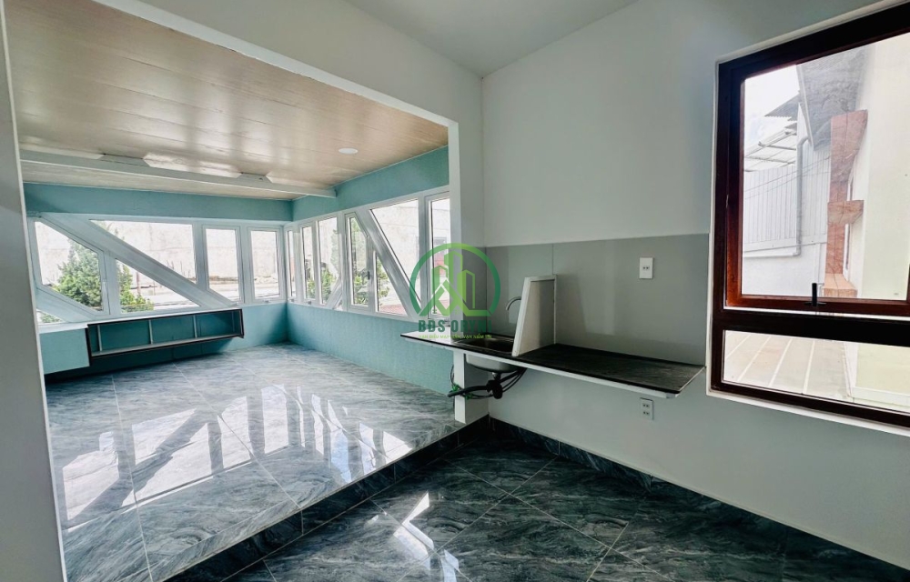 CẦN BÁN NHÀ GÓC 2 MẶT TIỀN HẺM Ô TÔ NGÔ THÌ NHẬM - P4 - ĐÀ LẠT
