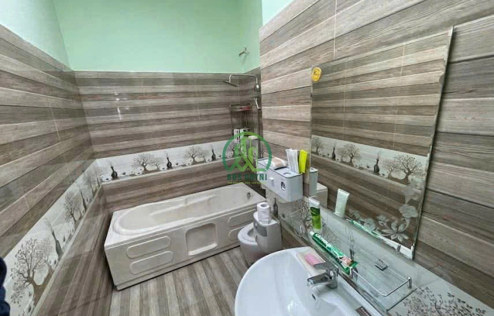BÁN NHÀ 120M2 LỮ GIA - P9 - ĐÀ LẠT.