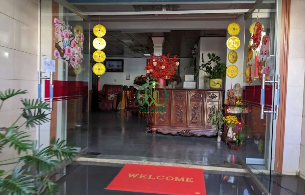 BÁN KHÁCH SẠN ĐƯỜNG LÊ THỊ HỒNG GẤM, P1, ĐÀ LẠT 