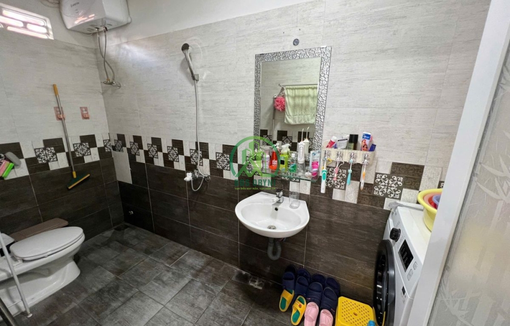 CẦN BÁN NHÀ MẶT TIỀN ĐƯỜNG HOÀNG DIỆU - P5 - ĐÀ LẠT