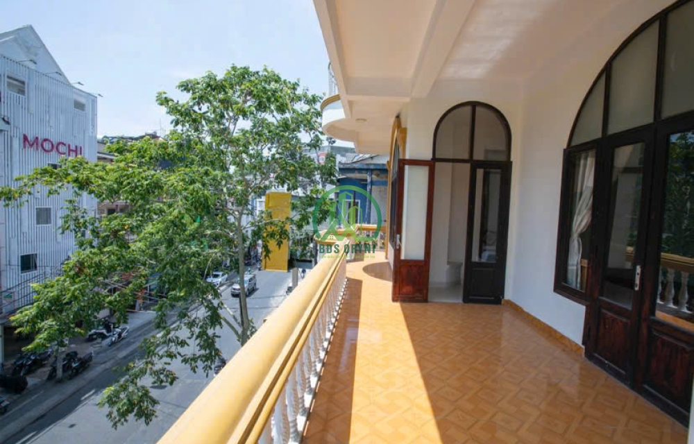 CẦN CHO THUÊ KHÁCH SẠN 2 SAO MẶT TIỀN ĐƯỜNG BÙI THỊ XUÂN - P2 - ĐÀ LẠT