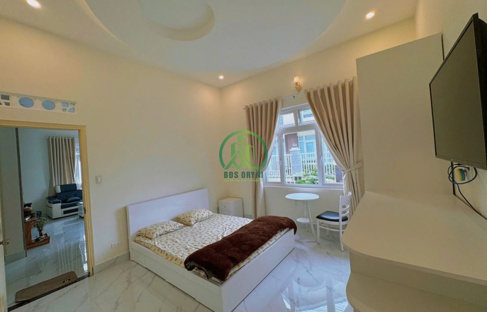 HẠ GIÁ BÁN VILLA SÂN VƯỜN. GẦN THUNG LŨNG TÌNH YÊU- P8- TP ĐÀ LẠT