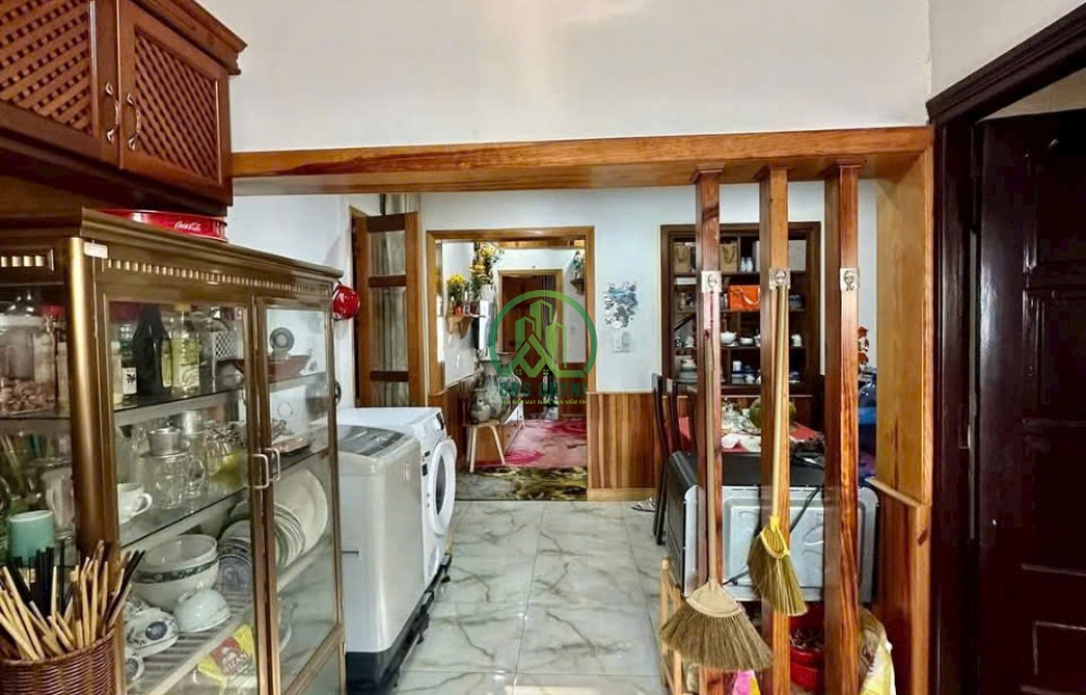 BÁN NHÀ MẶT TIỀN Yersin - P 10 - ĐÀ LẠT 