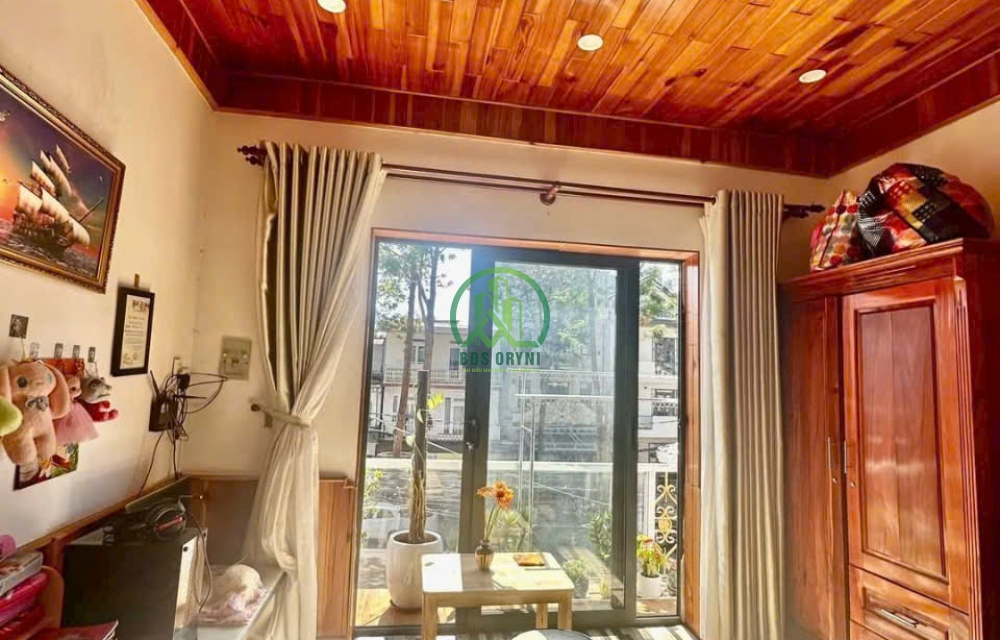 BÁN NHÀ MẶT TIỀN Yersin - P 10 - ĐÀ LẠT 