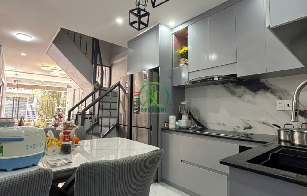 CẦN BÁN GẤP NHÀ ĐƯỜNG HAI BÀ TRƯNG- P6- ĐÀ LẠT