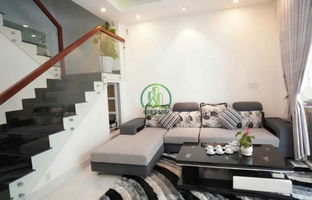 BÁN NHÀ MẶT TIỀN CỔ LOA ,P2,ĐÀ LẠT 