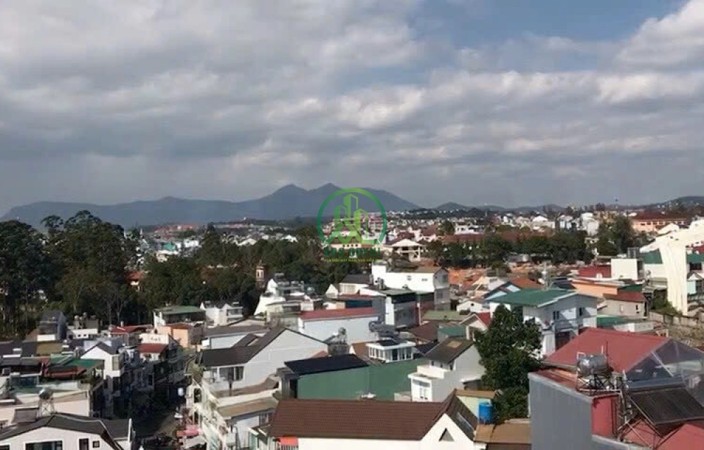 CẦN BÁN  ĐẤT HẺM ÔTÔ NGUYỄN VĂN TRỖI - PHƯƠNG 2 - ĐÀ LẠT