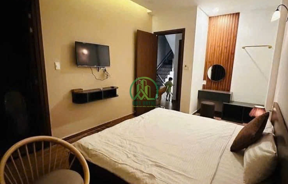 CẦN BÁN KHÁCH SẠN VIEW ĐẸP ĐƯỜNG TRẦN PHÚ - P3 - TP ĐÀ LẠT