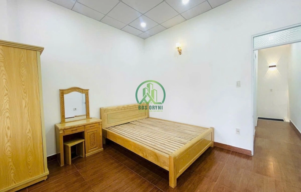 CẦN BÁN NHÀ ĐẸP SỔ XÂY DỰNG NHƯ TRONG HÌNH TẠI CAO THẮNG - P7 - ĐÀ LẠT