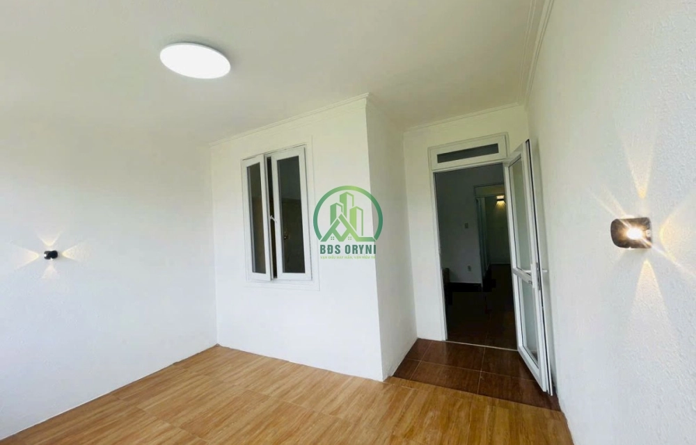 CẦN BÁN NHÀ ĐẸP SỔ XÂY DỰNG NHƯ TRONG HÌNH TẠI CAO THẮNG - P7 - ĐÀ LẠT