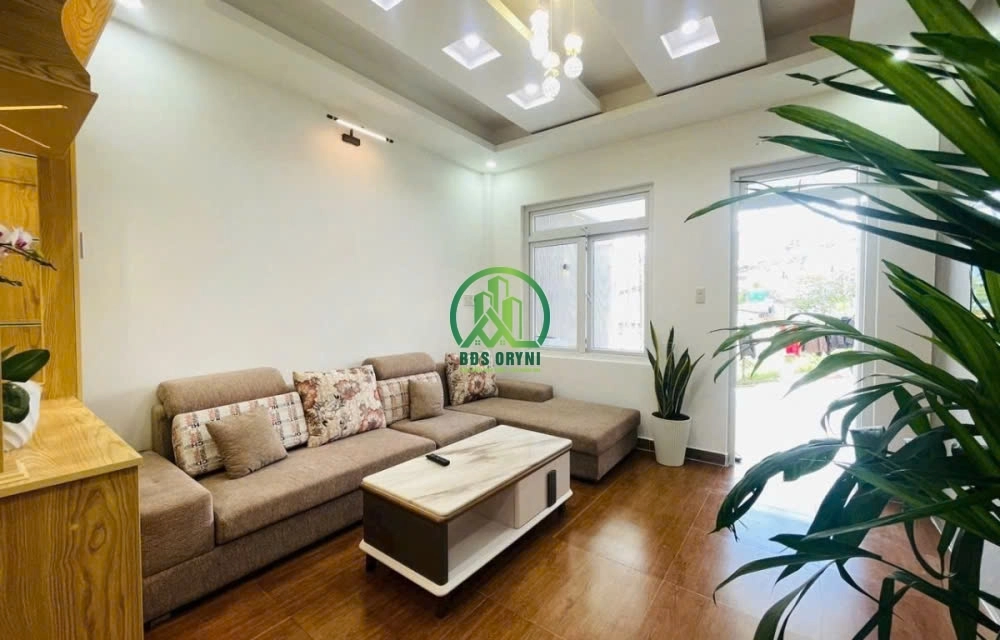 CẦN BÁN NHÀ ĐẸP SỔ XÂY DỰNG CAO THẮNG - P7 - ĐÀ LẠT