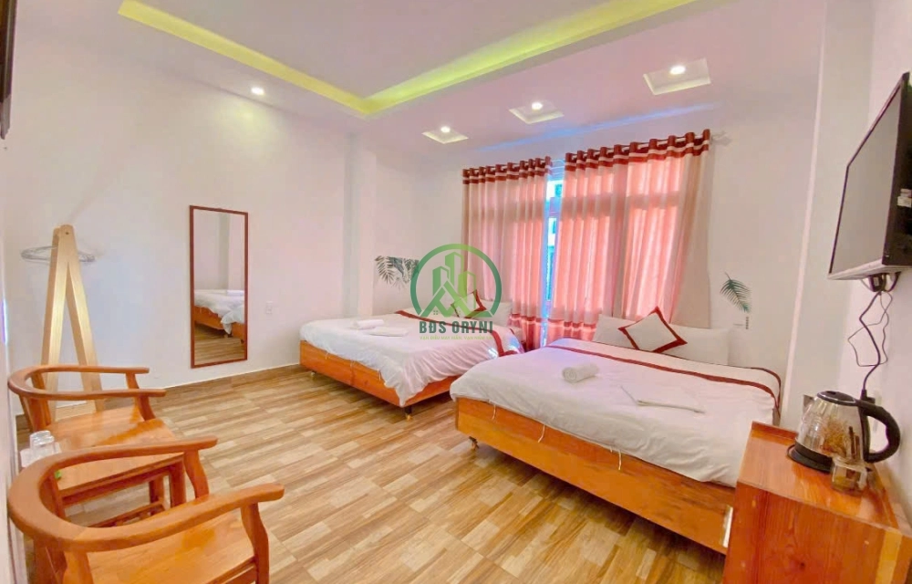 CẦN BÁN KHÁCH SẠN KQH P2 -TP ĐÀ LẠT 
