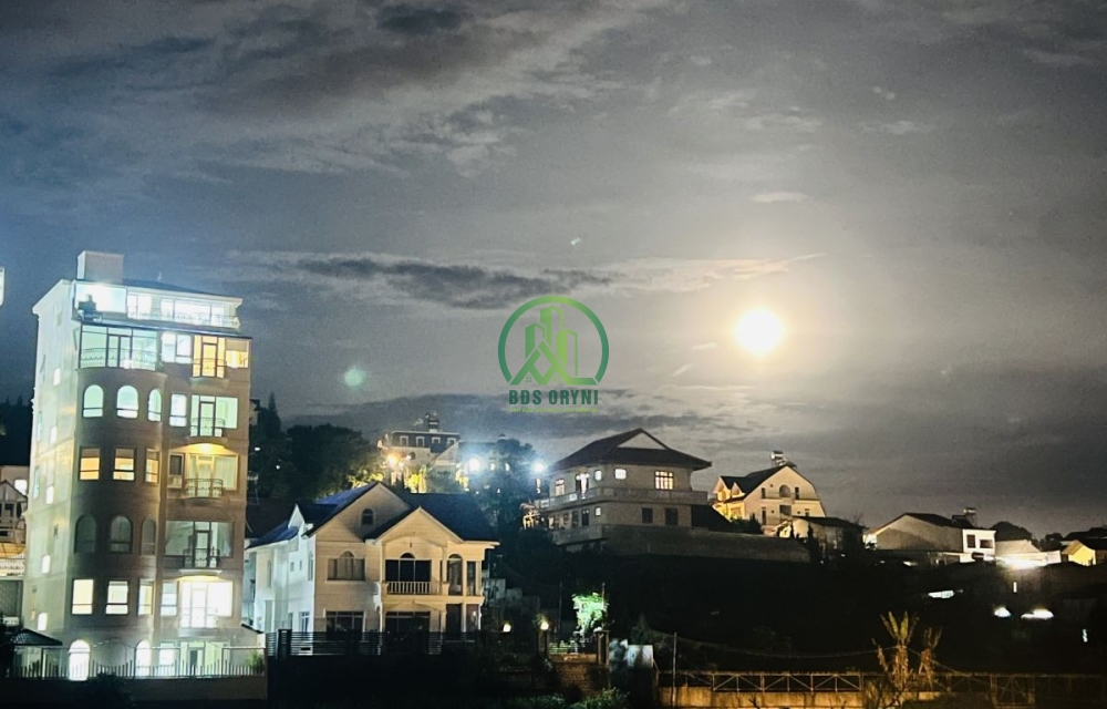 CẦN BÁN NHÀ VÀ ĐẤT MẶT TIỀN ĐƯỜNG VẠN KIẾP-P8-ĐÀ LẠT