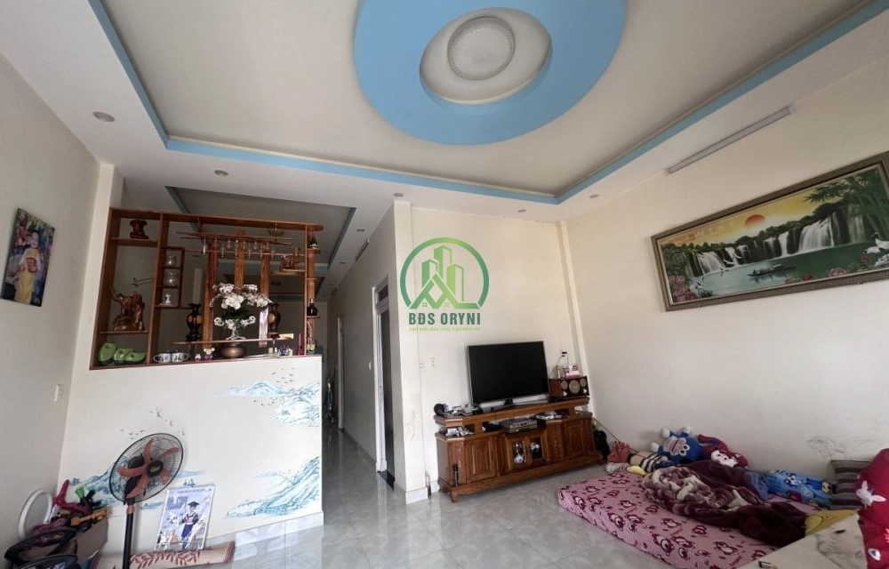 CẦN BÁN BIỆT THỰ VÀ NHÀ CẤP 4 TẠI THỊ TRẤN LẠC DƯƠNG - LÂM ĐỒNG