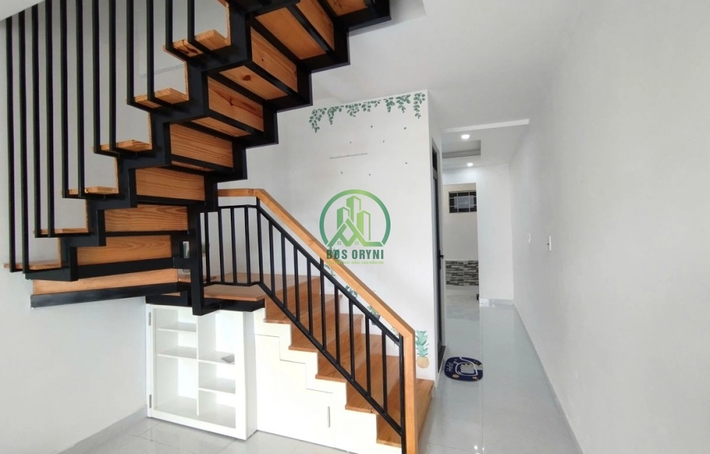 BÁN NHÀ ĐƯỜNG VẠN HẠNH - P8 - ĐÀ LẠT - LÂM ĐỒNG