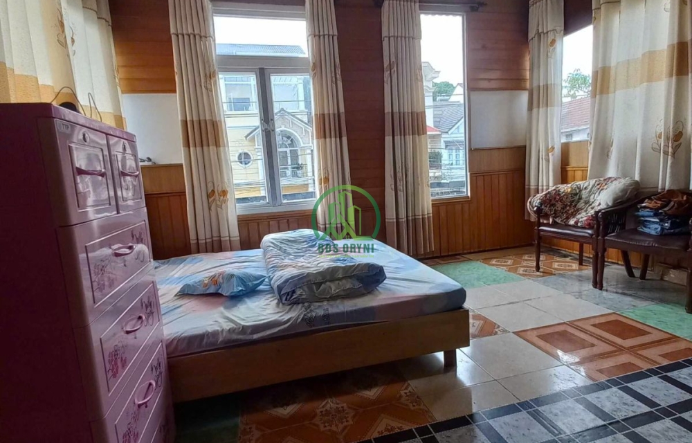 BÁN NHÀ MẶT TIỀN LÝ NAM ĐẾ – P8 – ĐÀ LẠT