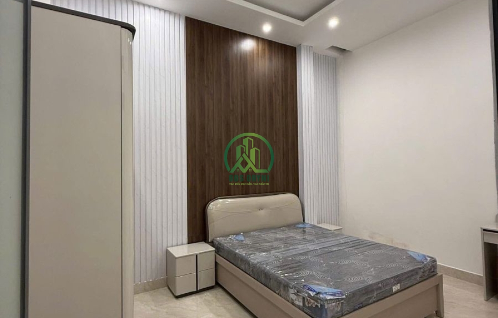 CẦN BÁN NHÀ MẶT TIỀN ĐƯỜNG NGUYỄN TRUNG TRỰC - P4 - ĐÀ LẠT