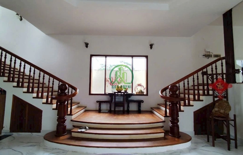 CẦN BÁN BIỆT THỰ ĐẸP GÓC 2 MẶT TIỀN KQH VIỆN NGHIÊN CỨU HẠT NHÂN - P10 - ĐÀ LẠT