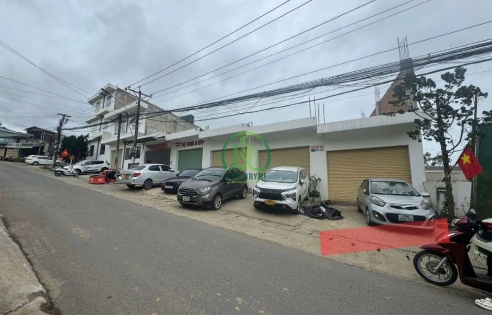CẦN BÁN GẤP ĐẤT MẶT TIỀN ĐƯỜNG NGÔ THÌ SỸ - P4 - ĐÀ LẠT