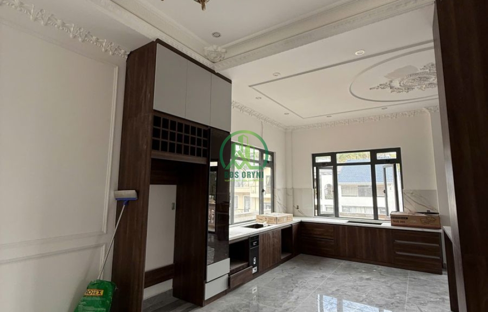 CẦN BÁN VILLA CAO CẤP 2 MẶT TIỀN AN SƠN - P4 - ĐÀ LẠT