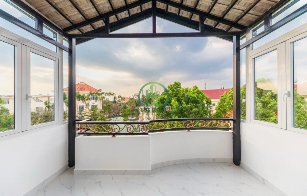 CẦN BÁN NHÀ ĐẸP 2 MẶT TIỀN TRUNG TÂM ĐÀ LẠT – ĐƯỜNG PHẠM NGỌC THẠCH