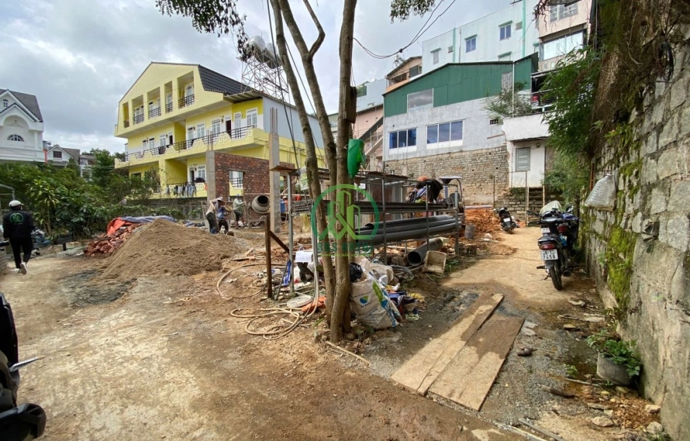 CẦN BÁN ĐẤT NGAY NGÃ 5 ĐẠI HỌC ĐÀ LẠT