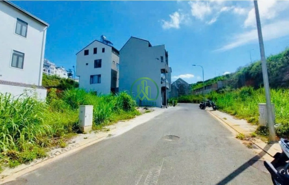 CẦN BÁN LÔ ĐẤT 2 MẶT TIỀN A8-4 SỐ 5 AN SƠN - PHƯỜNG XUÂN HƯƠNG - ĐÀ LẠT