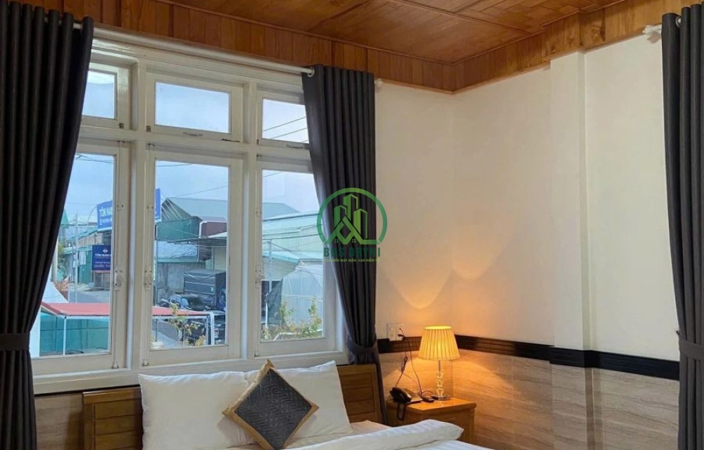 CHỦ ĐI NƯỚC NGOÀI CẦN BÁN GẤP BIỆT THỰ TRẦN ĐẠI NGHĨA 615M2 GIÁ 30 TỶ