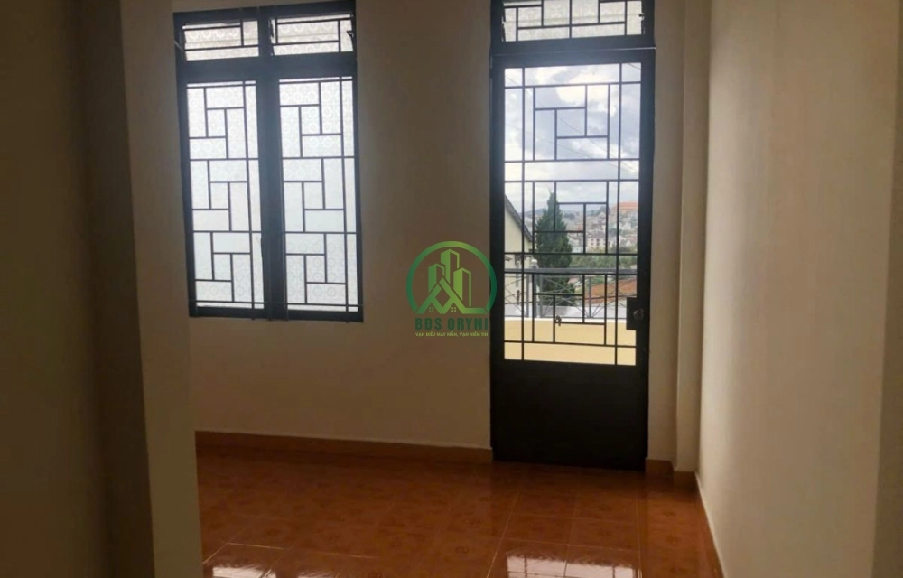 CẦN BÁN NHÀ ĐẤT MẶT TIỀN ĐƯỜNG CỔ LOA - PHƯỜNG XUÂN HƯƠNG